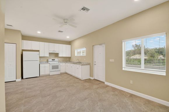 4953 Serafica, Lake Worth, FL 33461