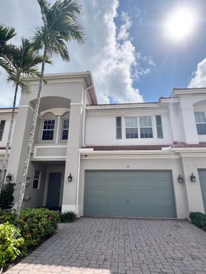 44 Lancaster, Boynton Beach, FL 33426
