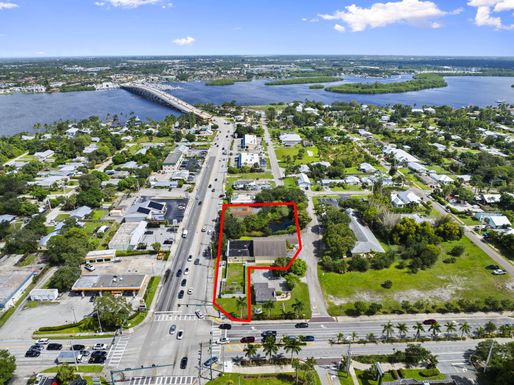 1110 Martin Downs, Palm City, FL 34990