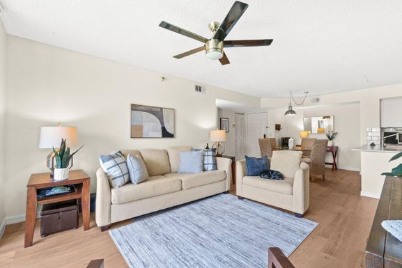 127 Yacht Club, Hypoluxo, FL 33462