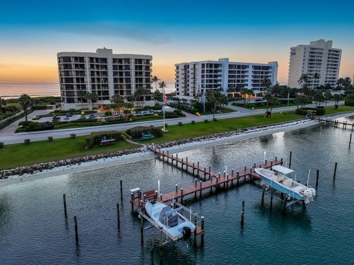 19850 Beach, Jupiter, FL 33469