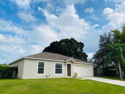 915 Braganza, Palm Bay, FL 32909