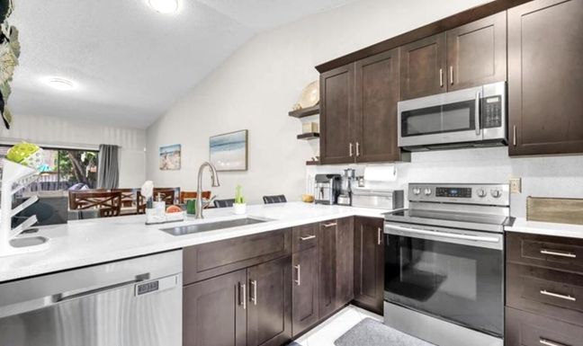 1005 53rd St, Deerfield Beach, FL 33064