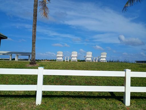 5505 Ocean Blvd, Ocean Ridge, FL 33435