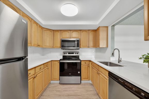 2513 17th St, Fort Pierce, FL 34982