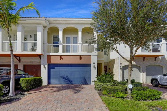 100 69th, Boca Raton, FL 33487