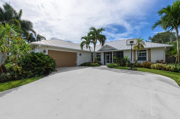 3315 West Snow, Port Saint Lucie, FL 34984