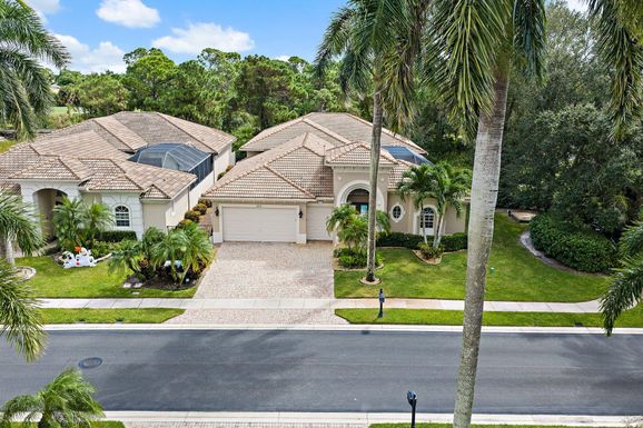 200 Montant, Palm Beach Gardens, FL 33410