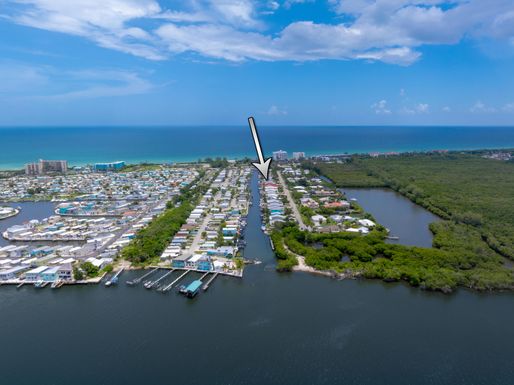 48 Aqua Ra, Jensen Beach, FL 34957