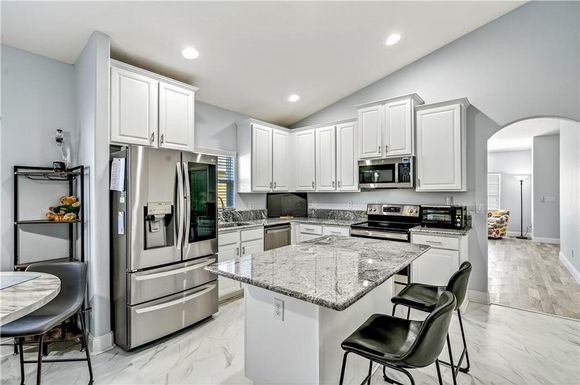 535 Valencia, Vero Beach, FL 32968