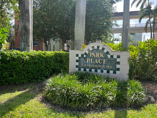 1640 Presidential, West Palm Beach, FL 33401