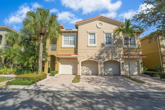 4971 Bonsai Circle, Palm Beach Gardens, FL 33418