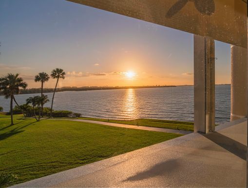 3432 Causeway, Jensen Beach, FL 34957