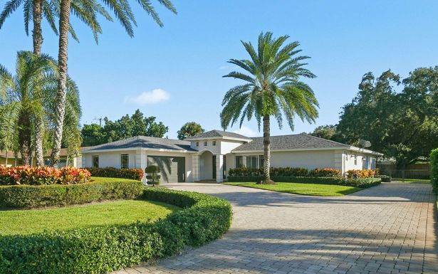 2512 Oak, Palm Beach Gardens, FL 33410