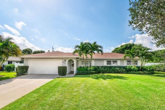 4640 Ellwood, Delray Beach, FL 33445