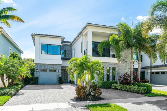 9006 Dulcetto, Boca Raton, FL 33496