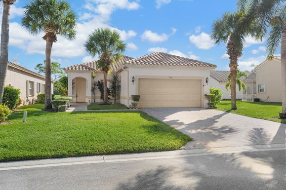 324 Treeline, Port Saint Lucie, FL 34986