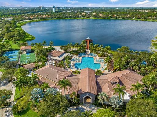 631 Moondancer, Palm Beach Gardens, FL 33410