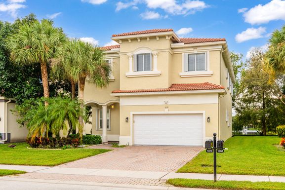 1070 Grove Park, Boynton Beach, FL 33436