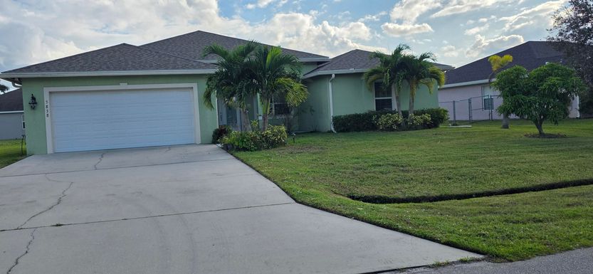 5838 Gillespie, Port Saint Lucie, FL 34986
