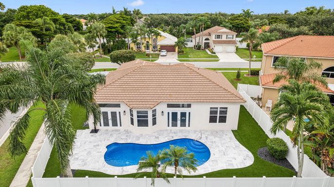 6009 Royal Birkdale, Lake Worth, FL 33463