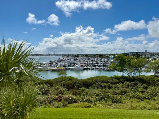 33 Harobur Isle, Fort Pierce, FL 34949