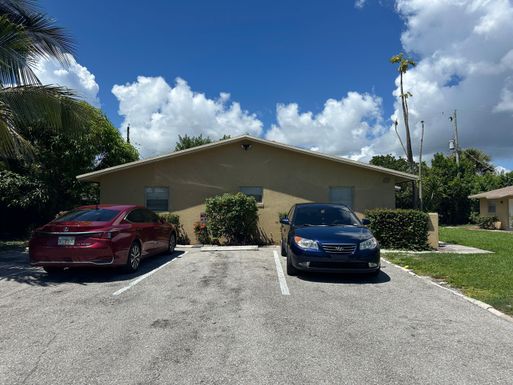 7905 Loomis, Lake Worth, FL 33462