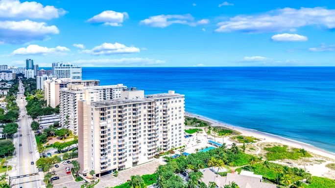 2000 Ocean, Lauderdale By The Sea, FL 33062