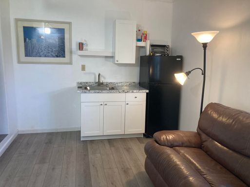 9817 59, Cooper City, FL 33328