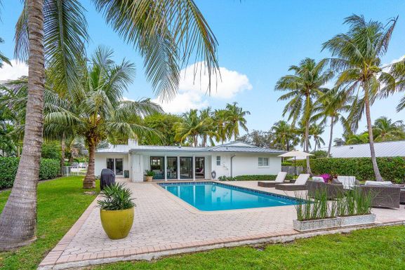 2021 3rd, Delray Beach, FL 33444