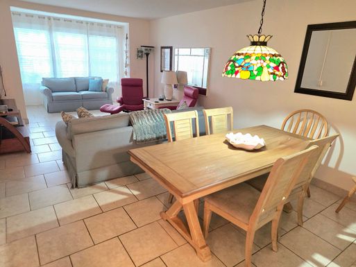 2841 Somerset, Lauderdale Lakes, FL 33311