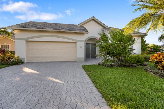 700 Great Exuma, Port Saint Lucie, FL 34986