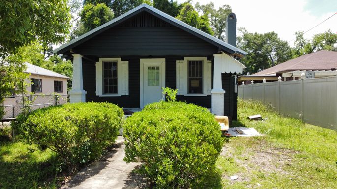 4267 St Andrews, Marianna, FL 32448