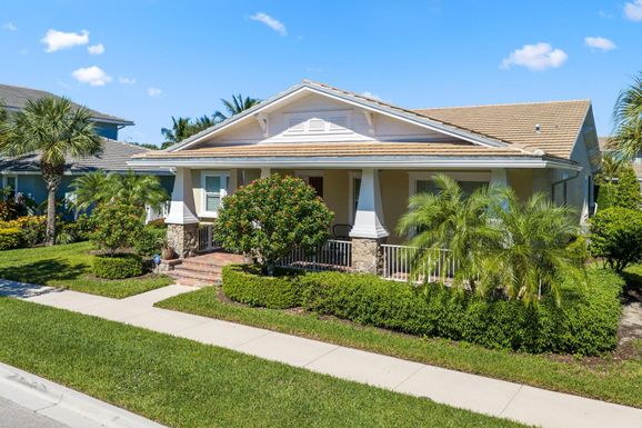 1355 Telfair, Jupiter, FL 33458