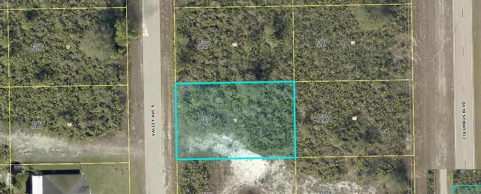 2104 15th, Lehigh Acres, FL 33972