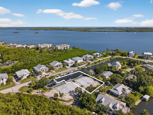 5270 94th, Sebastian, FL 32958