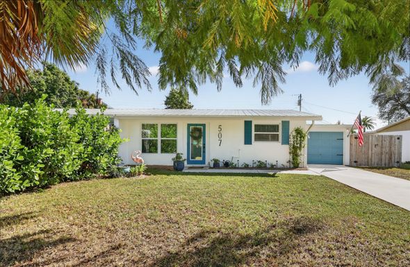 507 Parkway, Stuart, FL 34996