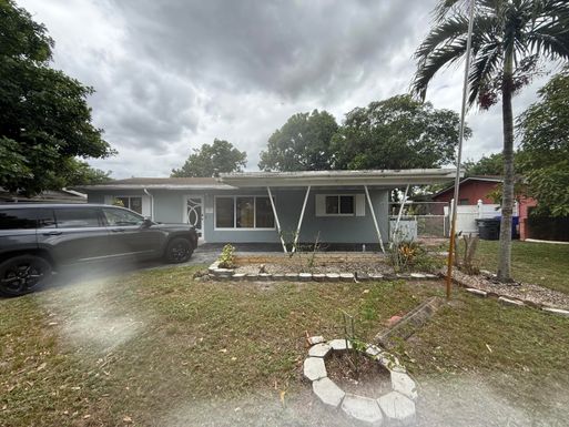 710 66th, Hollywood, FL 33024