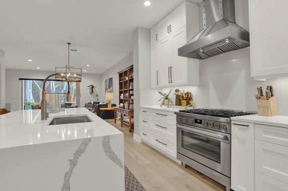 735 Cable Beach, North Palm Beach, FL 33410