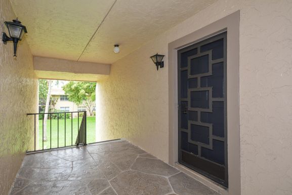 1251 13th, Boca Raton, FL 33486