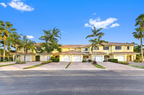 1103 Imperial Lake, West Palm Beach, FL 33413