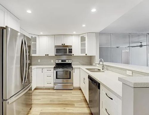 9305 Flynn, Boca Raton, FL 33496