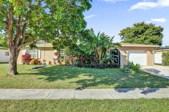 22335 Boulder, Boca Raton, FL 33428
