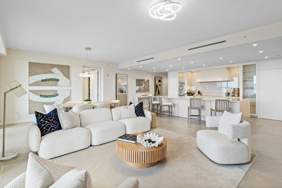 220 Mizner, Boca Raton, FL 33432