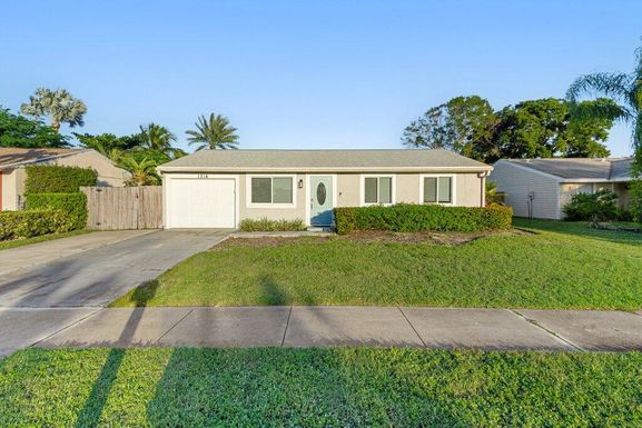 1314 Elmbank, Royal Palm Beach, FL 33411