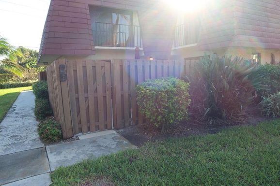 9405 Ocean, Jensen Beach, FL 34957