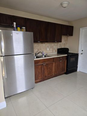 547 4th, Riviera Beach, FL 33404