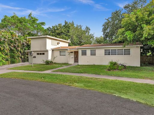 20035 14th, North Miami Beach, FL 33179