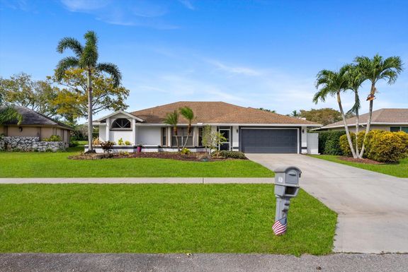 13947 Geranium, Wellington, FL 33414