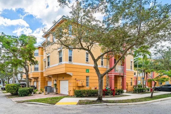 4104 Shoma, Royal Palm Beach, FL 33414